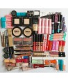 Lot de 600 produits de cosmétiques variés