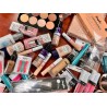 Lot de 500 cosmétiques deluxe , douglas, covergirl, bourjois, manhattan, maybelline, l'oréal, astor, max factor