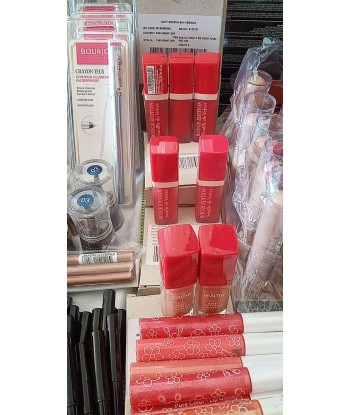 Palette Déstockage - Lot de 25000 pièces cosmétiques de grandes marques