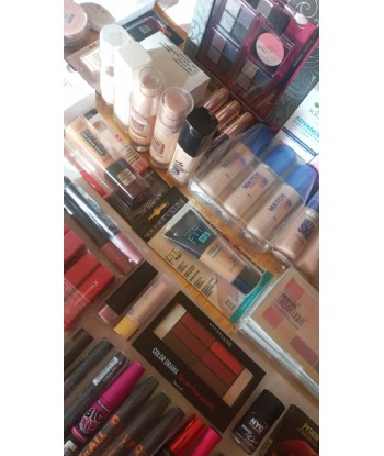 Palette Déstockage - Lot de 25000 pièces cosmétiques de grandes marques