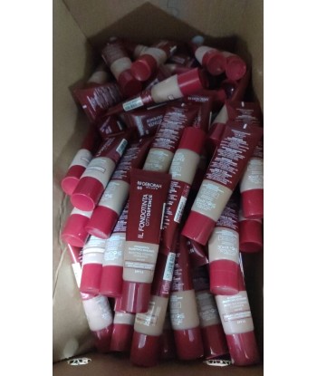 Lot de 25000 pièces cosmétiques de grandes marques